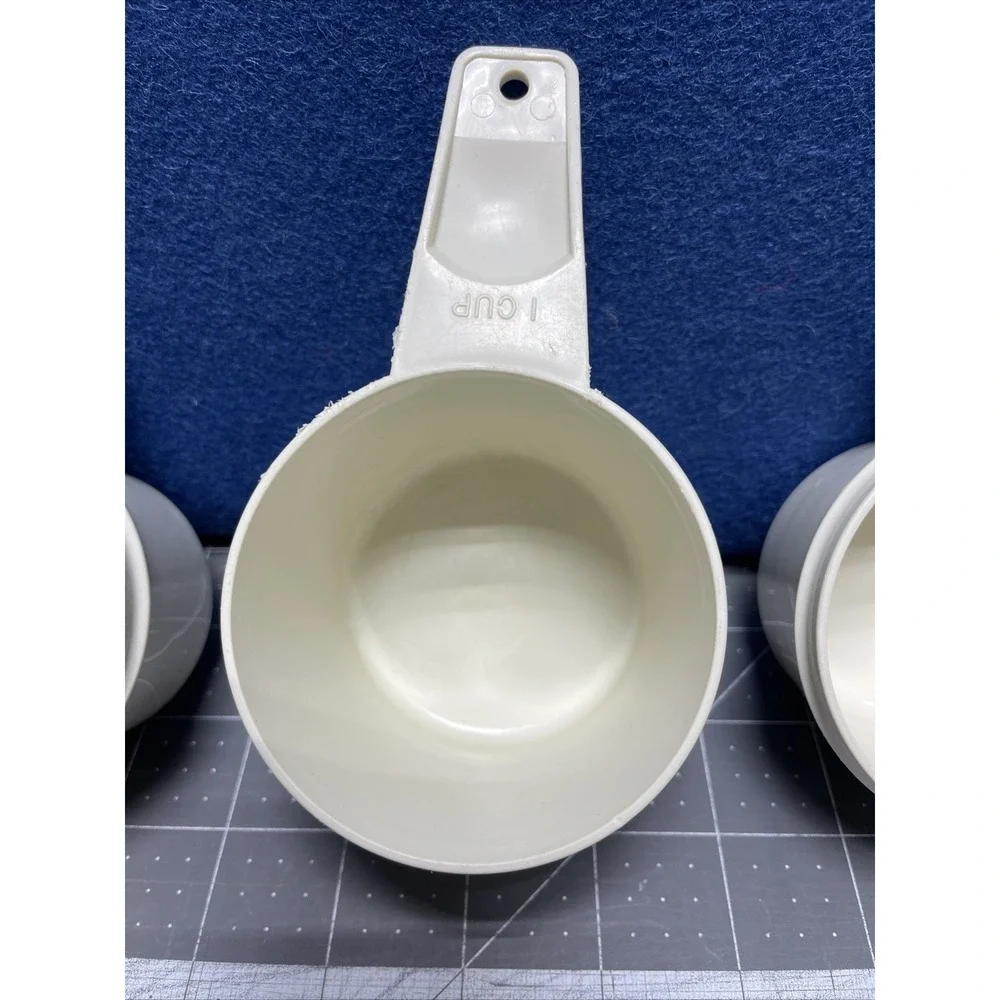 Tupperware #761 #762‎ #763 White Measuring Cup REPLACEMENT 2/3 3/4 1 Cup